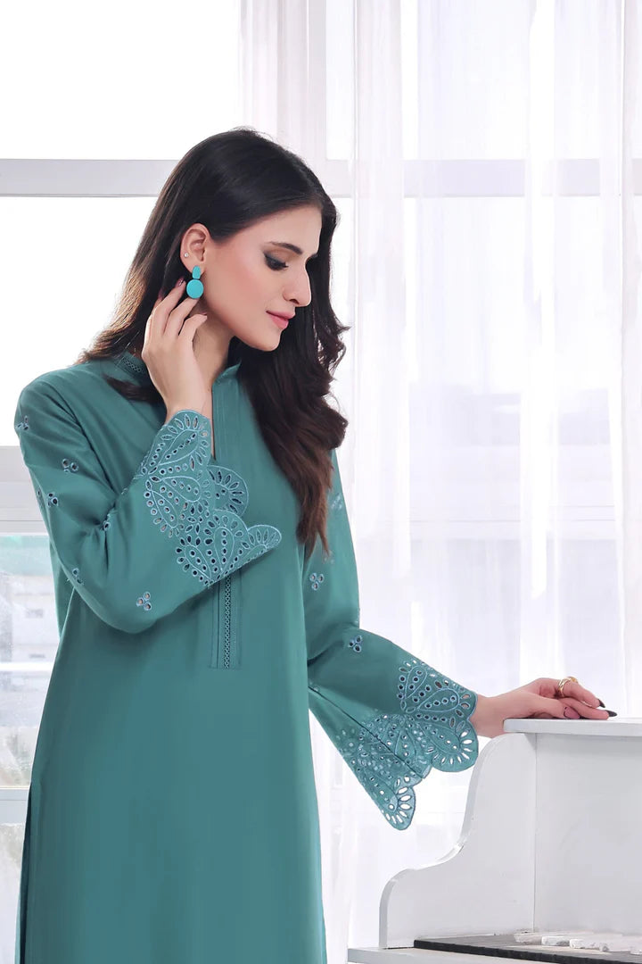 Zephyr Embroidered Lawn 2PC Dress