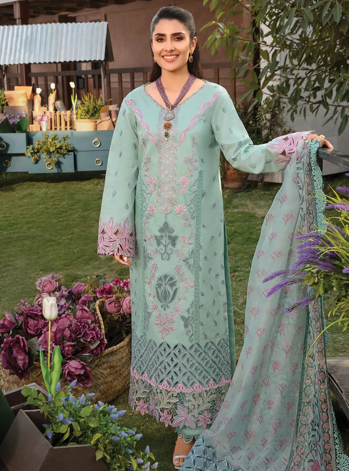 Rang Rasiya Embroidered Lawn Suits Unstitched 3 Piece RR24PE D-09 Amyra